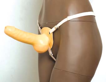 gode-ceinture &agrave; &eacute;jaculation